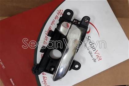 Tay mở cửa trong trước 82620A7010CR