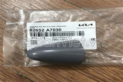 Đuôi tay mở cửa sau 82652A7030