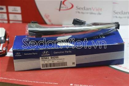 Tay mở cửa ngoài trước có cảm biến 82661B4200