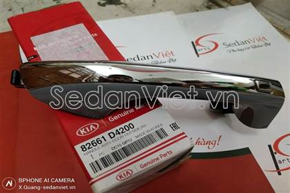 Tay mở cửa ngoài trước Kia Optima 2016