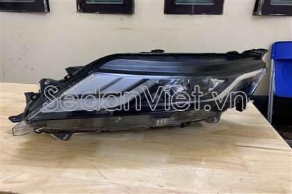Vỏ đèn pha trái 8301D379