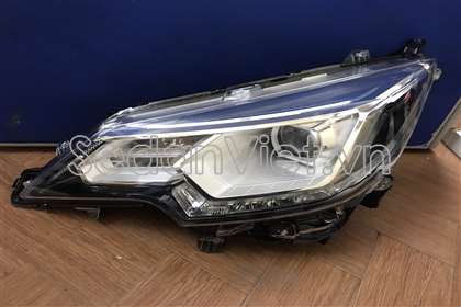 Vỏ đèn pha trái Mitsubishi Attrage 2020-2023