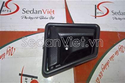 Tay mở cửa trong trước 8311056B01T01