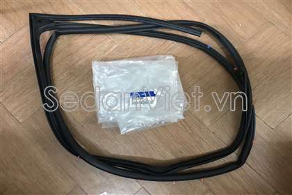 Gioăng cánh cửa sau Hyundai Santafe 2013-2015