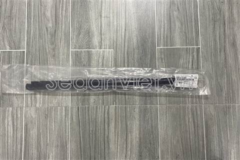 Nẹp chân kính cánh cửa ngoài sau 832101C001