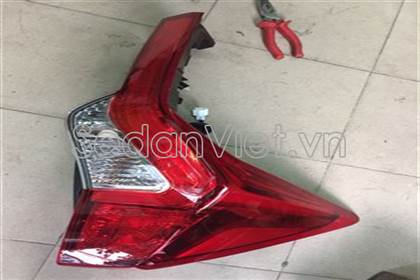 Đèn hậu - 8330A989