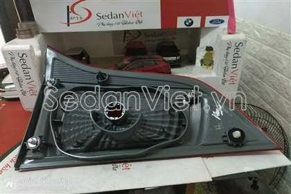 Đèn hậu 8331A159
