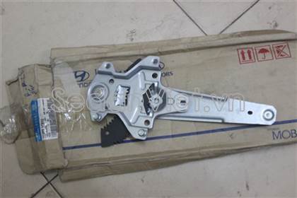 Compa nâng hạ kính cánh cửa sau điện 834041C010