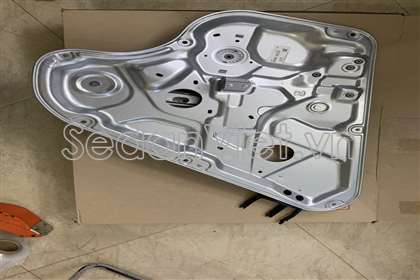 Compa nâng hạ kính cánh cửa sau trái 834712H010