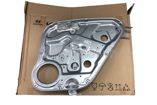 Compa nâng hạ kính cánh cửa sau phải dùng cho xe Hyundai Santafe 2010