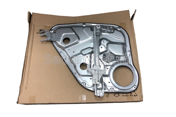 Compa nâng hạ kính cánh cửa sau phải 834812B000