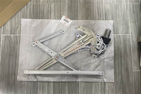 Compa nâng hạ kính cánh cửa sau phải 8350173R10000