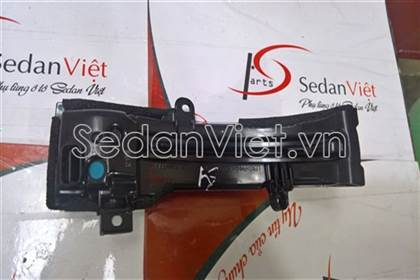 Đèn xi nhan gương 8351A099