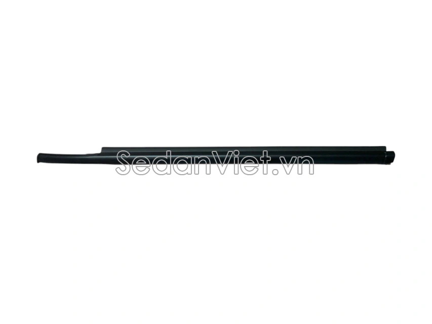 Nẹp chân kính cánh cửa ngoài sau dùng cho xe Suzuki Swift 2013-2017