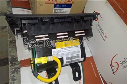 Túi khí phải 845602B000WK