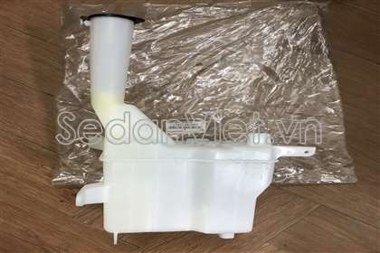Bình nước rửa kính dùng cho xe Toyota Camry 2002-2004