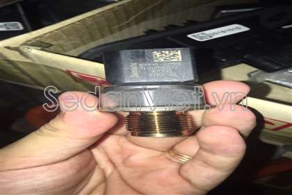 Van cảm biến áp suất nhiên liệu Ford Ranger 2013-2015