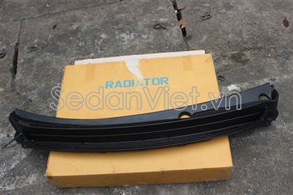 Ốp chân kính chắn gió 861501Y000