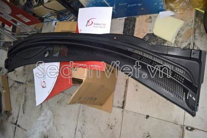 Ốp chân kính chắn gió 861502H000