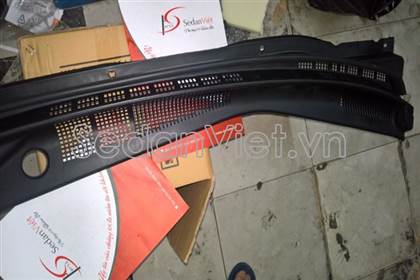 Ốp chân kính chắn gió 861502H000