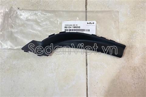 Ốp chân kính chắn gió dùng cho xe Kia Forte 2007-2009
