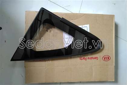Kính tam giác Kia Rio 2014