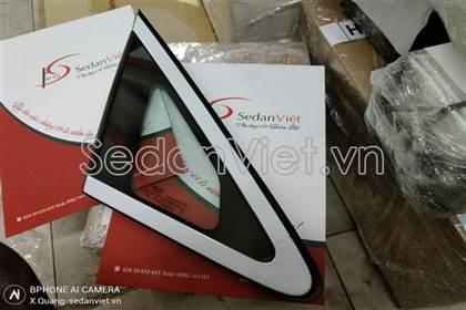 Kính tam giác cửa 86190A9110