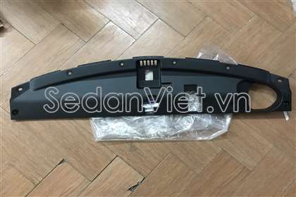 Ốp che khóa capo Hyundai Santafe 2013-2015