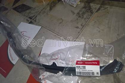 Viền chắn bùn cản trước 865901Y000