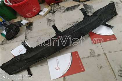 phụ tùng Xương đỡ cản sau giá tốt