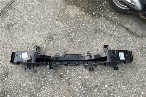 Xương đỡ cản sau 86631Q6000