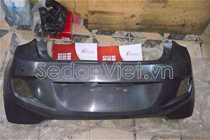 Cản sau  có lỗ bắt cảm biến dùng cho xe Hyundai i10 2010-2012