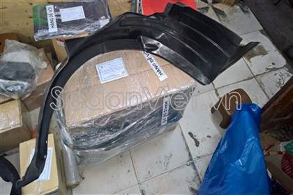 Chắn bùn lòng dè trước 8681107800