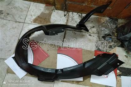 Chắn bùn lòng dè trước 868112H000
