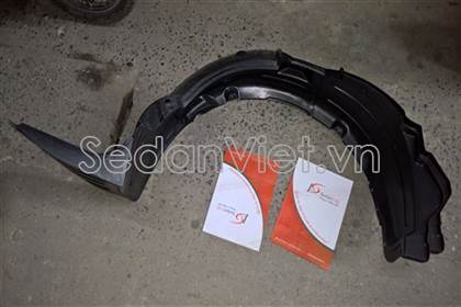 Chắn bùn lòng dè trước 868112M000