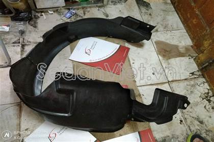 Chắn bùn lòng dè trước 868122H000