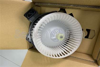 Quạt gió điều hòa trong xe Toyota Innova 2004-2006
