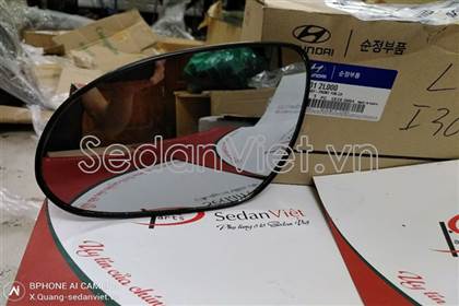Mặt gương chiếu hậu dùng cho xe Hyundai i30 CW 2008-2011