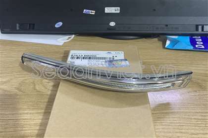 Đèn xi nhan gương 87613B8000