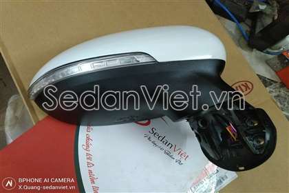 Gương chiếu hậu có đèn 876201W051