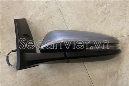 Gương chiếu hậu có đèn 5 giắc điện Toyota innova 2017-2020