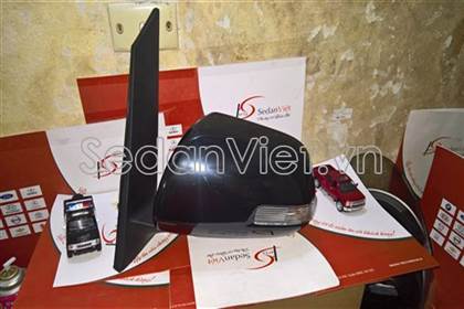 Gương chiếu hậu có đèn 879400K907