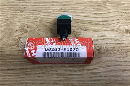Công tắc chân phanh 88280E0020