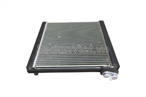 Giàn lạnh Toyota Raize 2021-2024