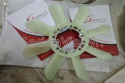 Cánh quạt gió động cơ 8941178660