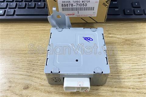 Hộp điều khiển turbo 8987871050