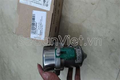 Bơm chân không 8E0927317J