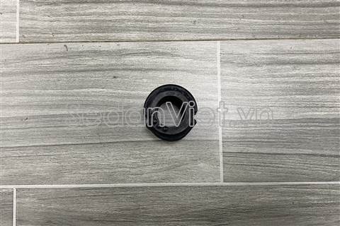 Cao su ốp cân bằng trước 8K0411327C