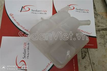 Bình nước phu 8V618K218A