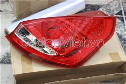 Đèn hậu 8A6113405A